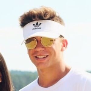 Meet your Posher, Rex